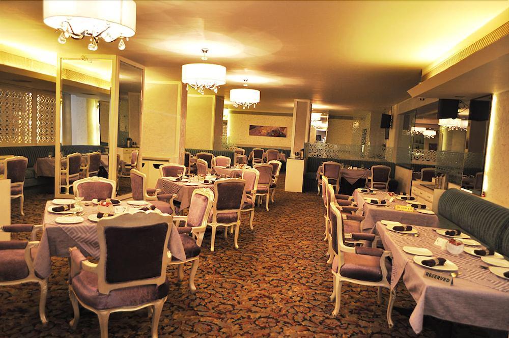 Hotel Centre Point 나그푸르 외부 사진