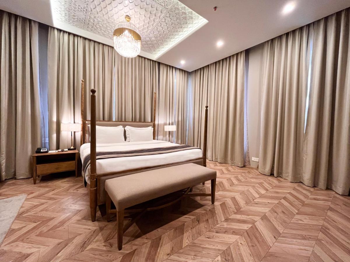 Hotel Centre Point 나그푸르 외부 사진